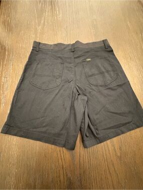 Lee Bermuda black shorts size 14 NWT 9” inseam